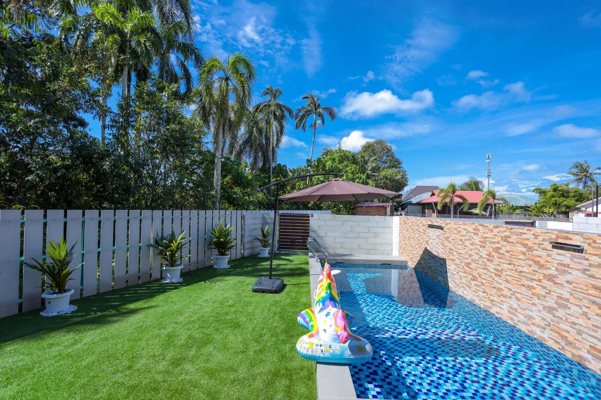 D' Village Cottage 2 - Private Pool Villa Pantai Cenang  Exterior photo